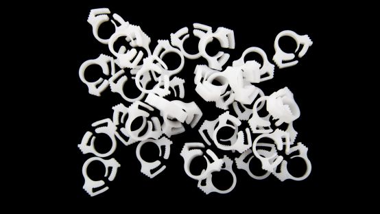 Plastic Tubing Clamp (pkg of 100)